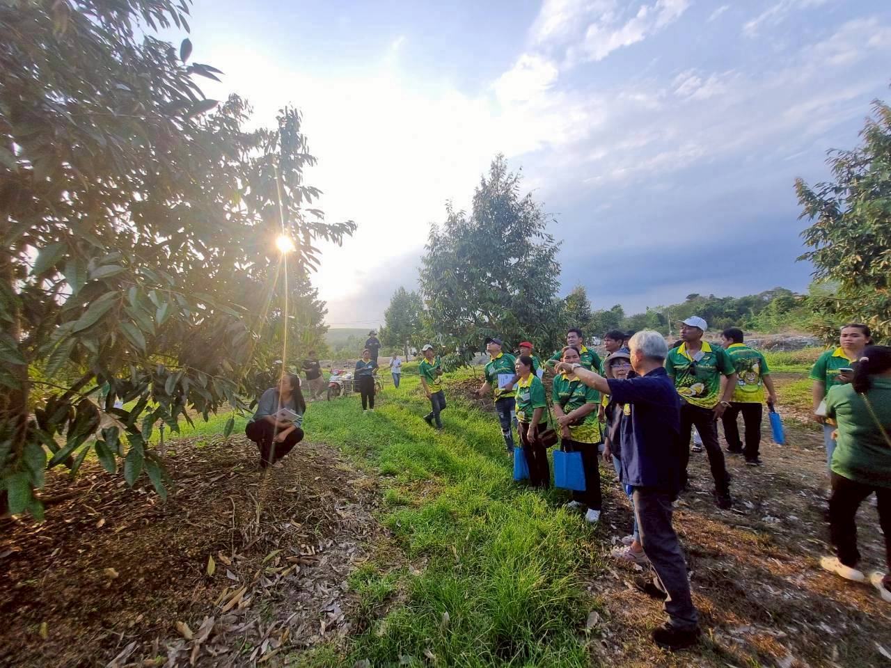 title - วันที่ 17-18 มีนาคม 2569 นายประเสริฐ กาญจนเกียรติกุล ปฏิรูปที่ดินจังหวัดบุรีรัมย์ มอบหมายให้ นางวาสนา หนูยศ นักวิชาการปฏิรูปที่ดินชำนาญการ ดำเนินการฝึกอบรมโครงการระบบส่งเสริมเกษตรแบบแปลงใหญ่ในเขตปฏิรูปที่ดิน ปีงบประมาณ พ.ศ. 2569 หลักสูตร 